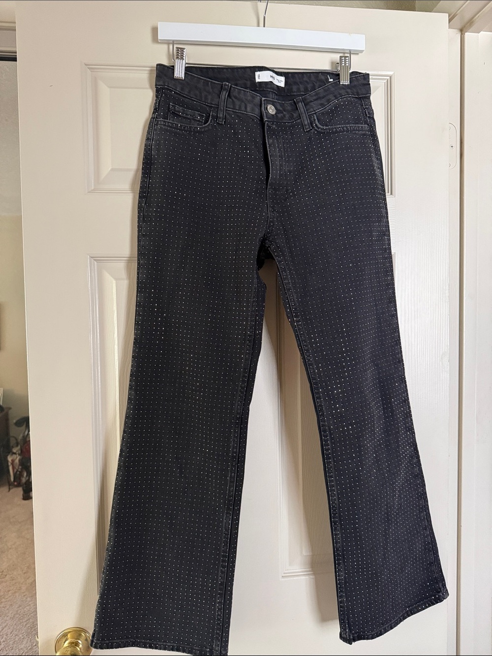 Women’s Black Studded Ankle Length Jeans